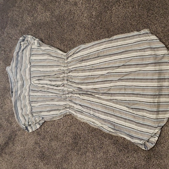 Collared Button Front Dress - Picture 10 of 12